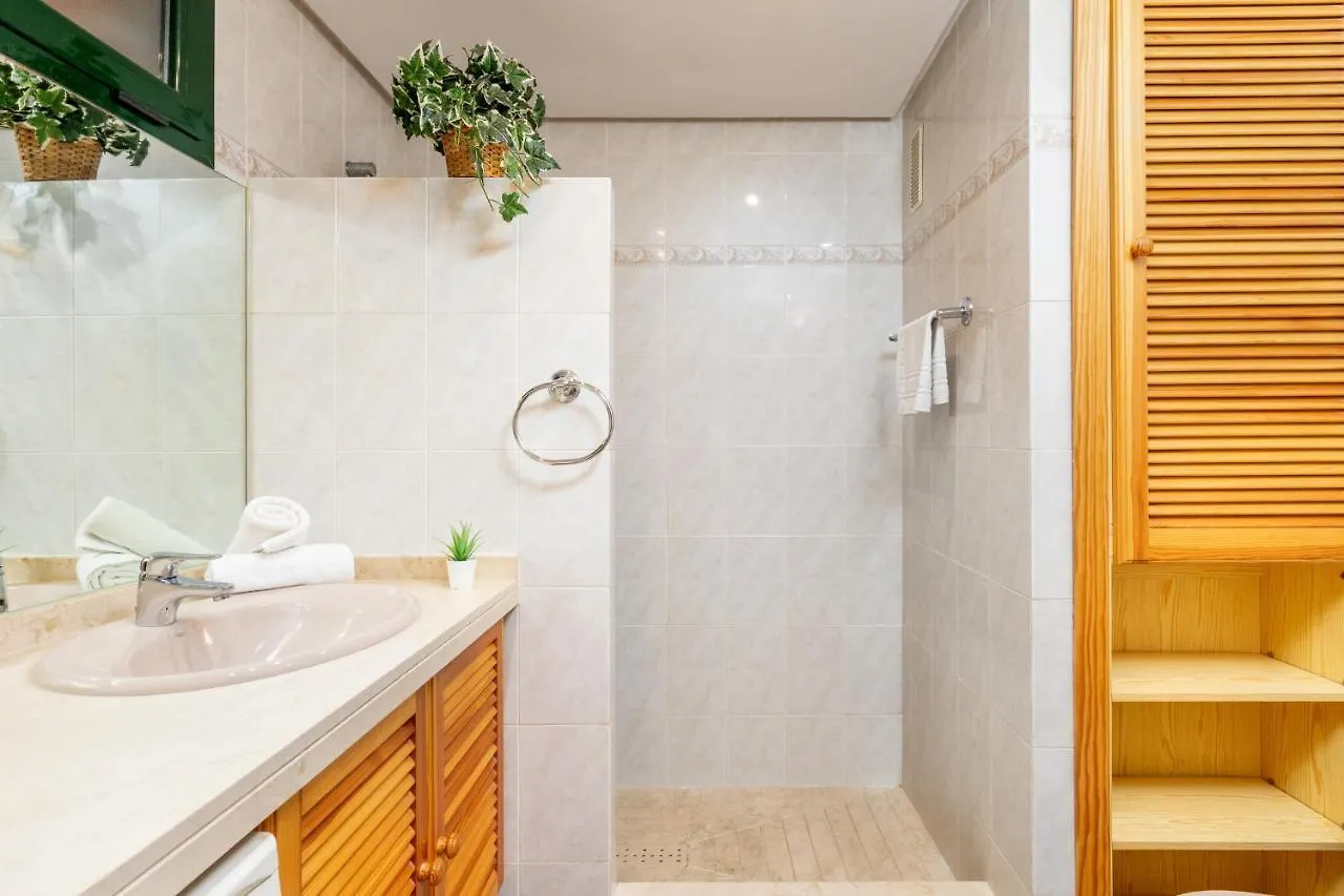 Cosy Gem In Pueblo El Jardin By Costarentals - Ref 136 贝纳尔马德纳 公寓